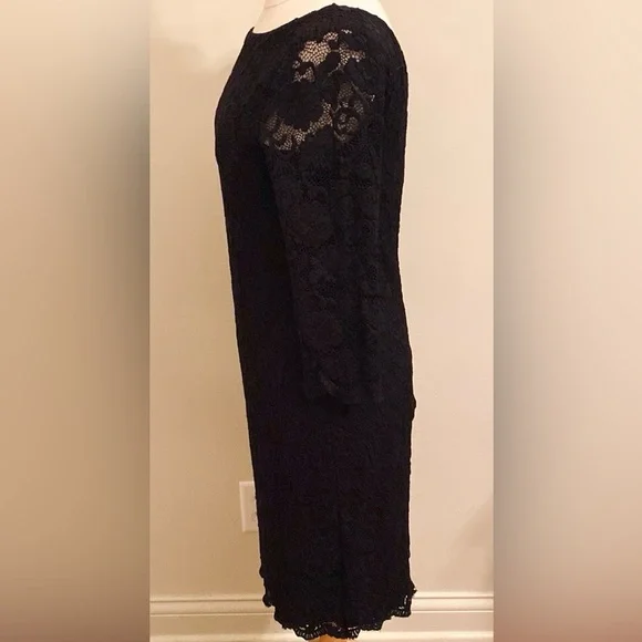 White House Black Market Black Lace Long Sleeve V Back Fitted Shift Dress Size M - Picture 6 of 13